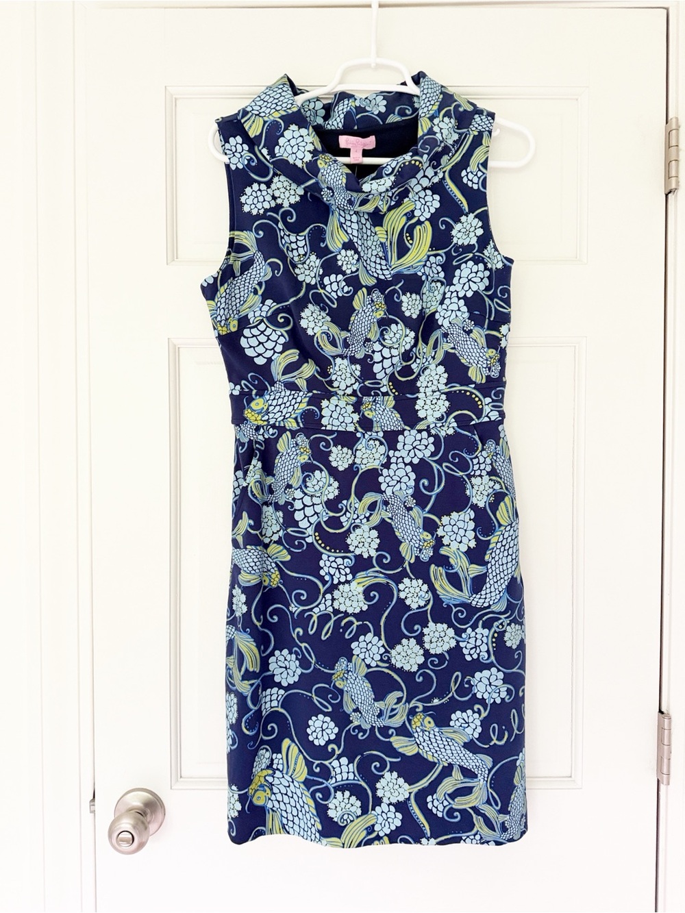 NWT LILLY PULITZER Lulu dress size 4 blue bright navy Don’t Be Koi pattern